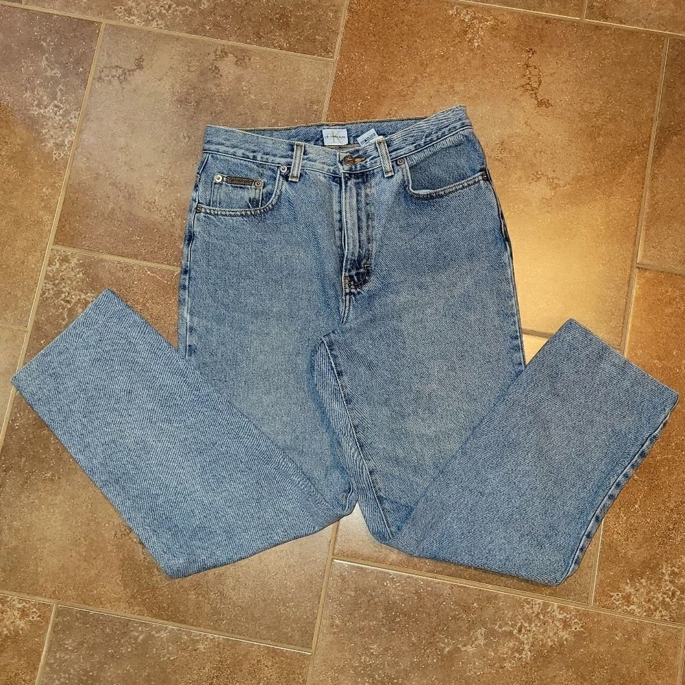 Calvin Klein Jeans High Rise Mom Jean Double Stone Wash - Picture 7 of 16